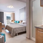 Hotel Sarti Beach