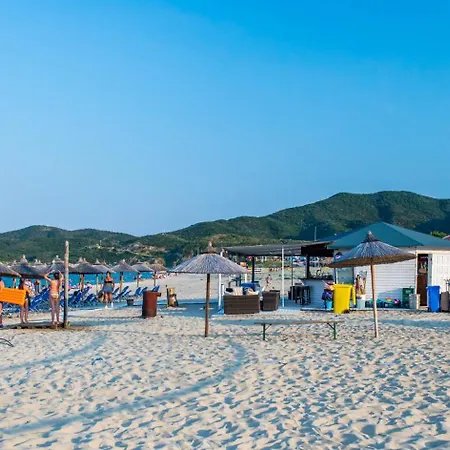 Hotel Sarti Beach *
