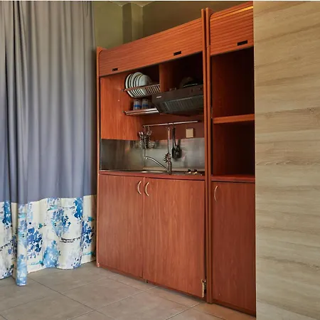 Hotel Sarti Beach