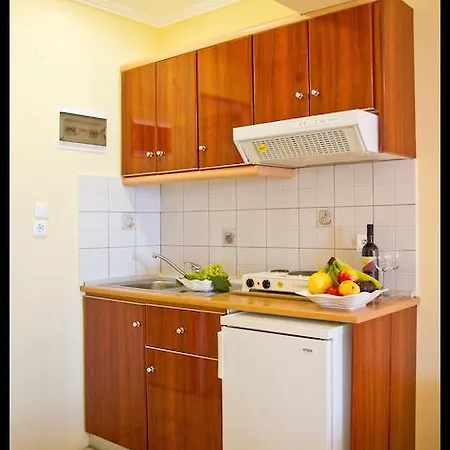 Hotel Sarti Beach *