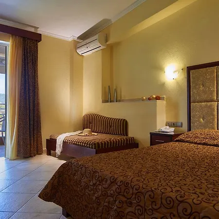 Hotel Sarti Beach *
