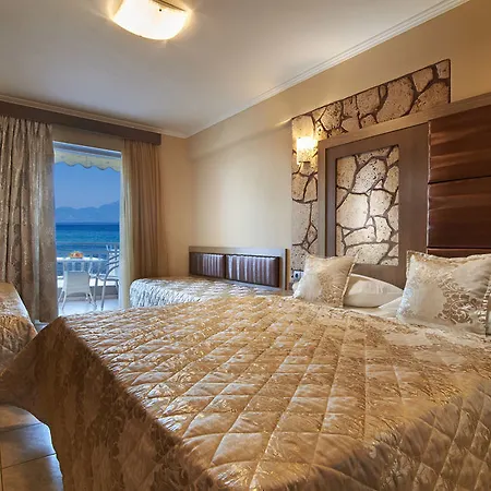 فندق Hotel Sarti Beach *