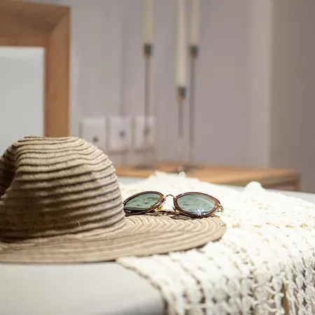 Hotel Sarti Beach فندق