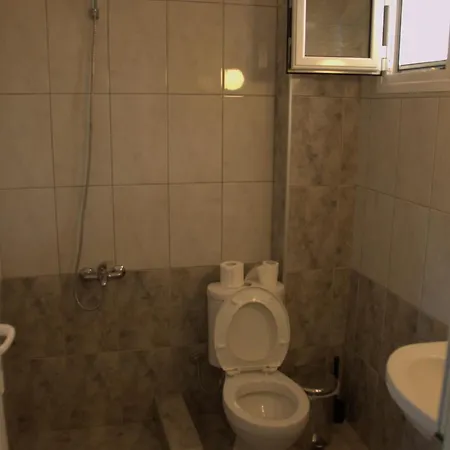 Hotel Sarti Beach Ξενοδοχείο *