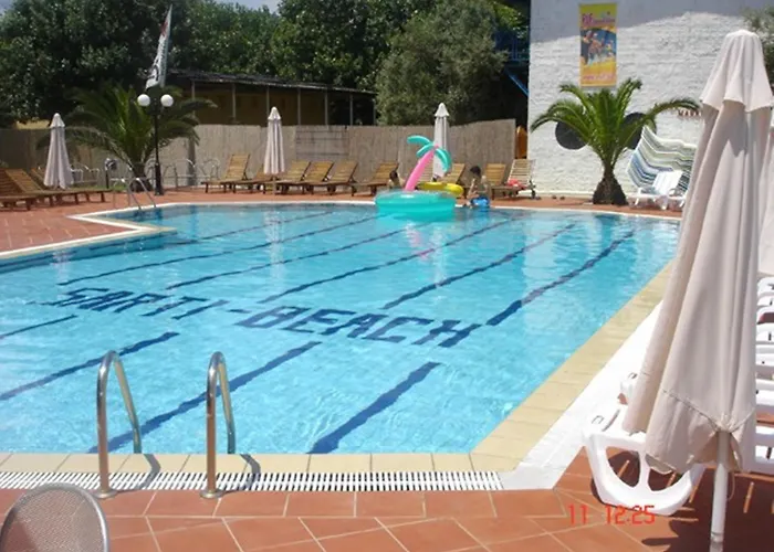 Hotel Sarti Beach