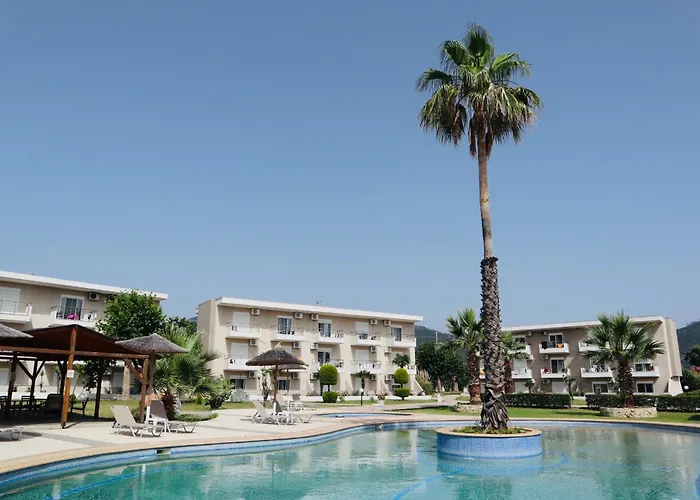 Отель Hotel Sarti Beach
