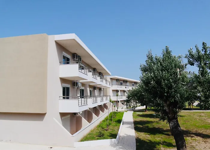 Отель Hotel Sarti Beach