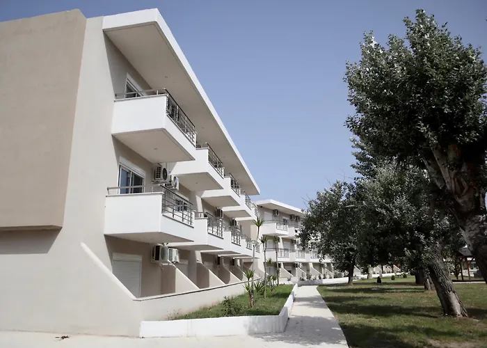 Hotel Sarti Beach