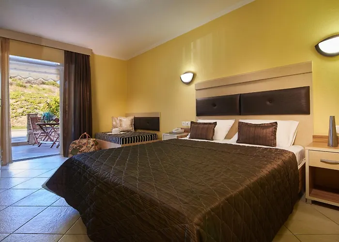 Hotel Sarti Beach *