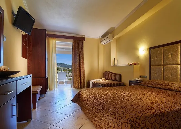 Отель Hotel Sarti Beach *