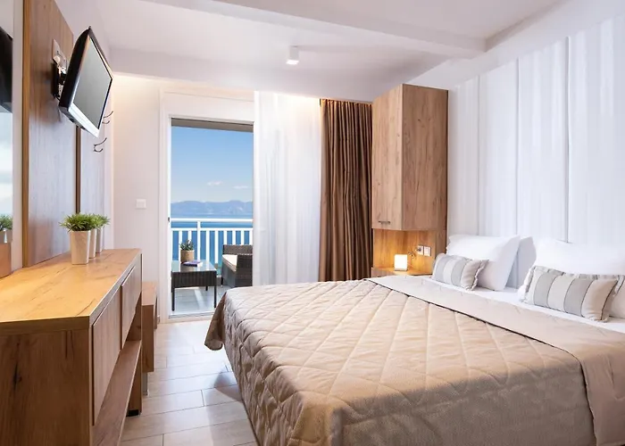 Hotel Sarti Beach